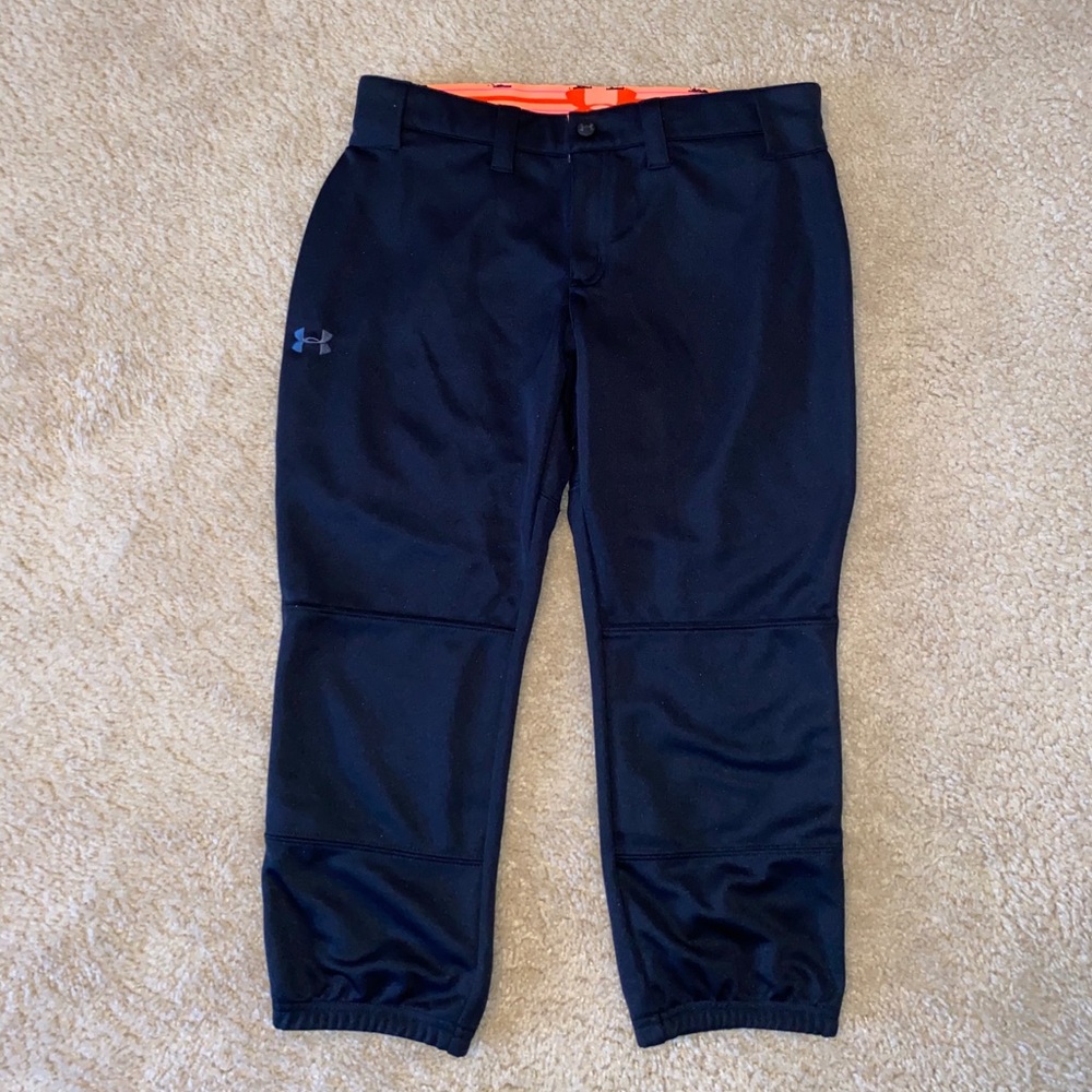 🖤♦️NWT Under Armour Cropped Pants🖤